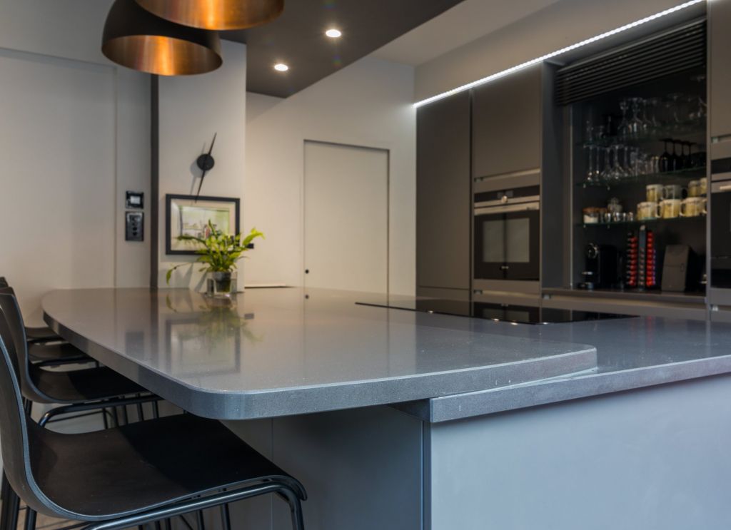 LWK Kitchens London - Silestone Marengo - cocina moderna